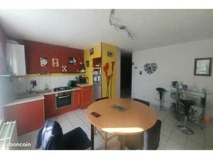 Appartement 54m2 pont salomon