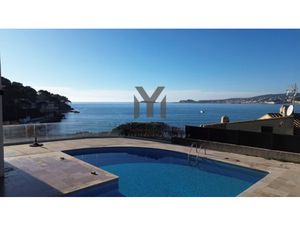 VILLA VUE PANORAMIQUE SUR LA BAIE DE BANDOL/SANARY