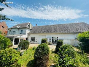 Maison 170 m2 Dépendances 600m2 terrain 3000m2