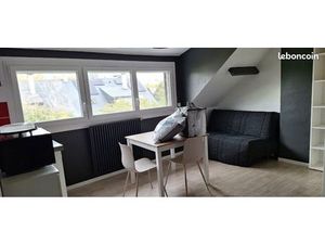 Loue studio meublé