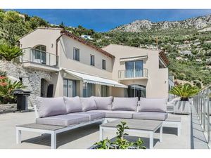 Location meublée villa 6 pièces 300 m² à Eze (06360)  26 000 €