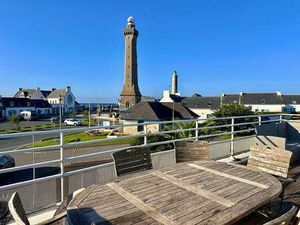 Vente Bureaux et commerces à Penmarch (29760) : à vendre / 249m² Penmarch