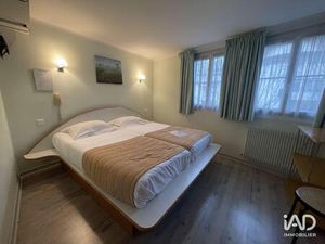 Vente Hôtel 2* 600 m²