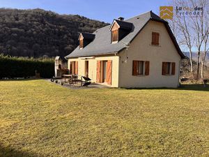 Maison Récente avec Jardin et Garage