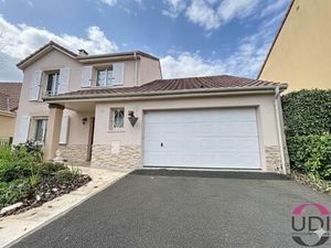 Maison familiale individuelle 5 chambres (possible 6) - ST PIERRE DU PERRAY