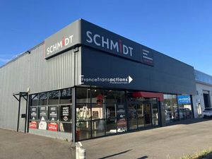 LOCAL COMMERCIAL A LOUER