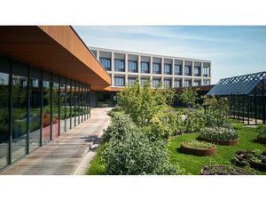 Commercieel te huur in Drongen