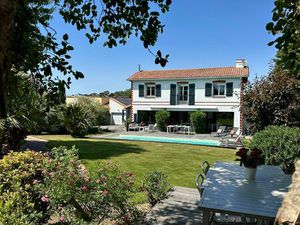 Vente Maison de luxe Pornic 8 Pièces 191 m² <meta name="description" content="PORNIC – Vot