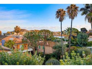 Saint-Jean-Cap-Ferrat - Superbe penthouse 101m2 à pied du village