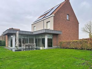 Huis te huur in Roeselare met 6 slaapkamers