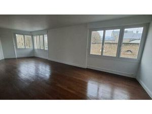 Location appartement 4 pièces 110 m² à Sedan (08200)