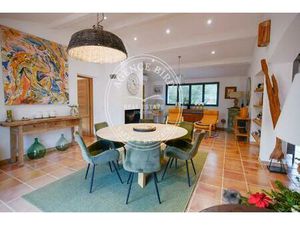 Cotignac – Propriété de caractère au cœur de la Provence verte