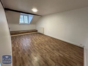 Appartement à louer 1 pièce 32.42 m² - Arpajon (91) - 568€