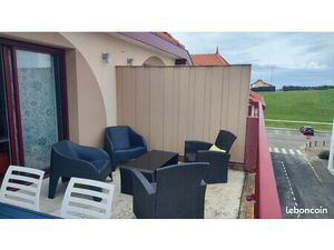 Belle terrasse à deux pas de l'océan