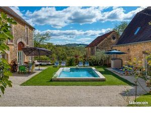 Maisons Périgourdines 11 pièces entre Sarlat et Montignac-Lascaux