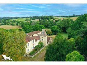 Ferme 10 pièces 324 m²