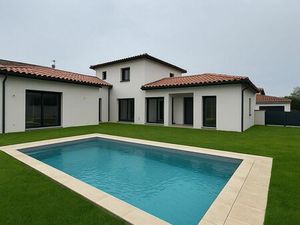 Maison neuve à terminer