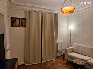 Grand studio à louer 2 pièces Porte Maillot Porte des Ternes