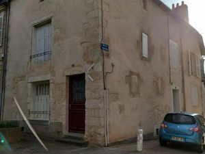 Loue grand studio Place de la Liberté Poitiers