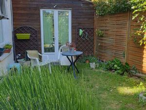 Appartement 3 pièces 45 m2 avec jardin parivatif - 1 seule chambre