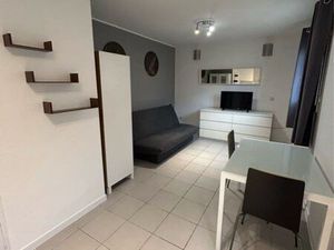 Studio meublé Capelette