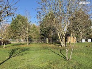 Terrain 560 m² Véretz