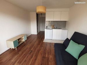 Studio proche gare St jean