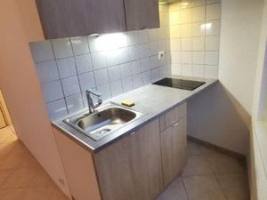 Appartement studio de 34 m² proche centre-ville – cuisine équipée