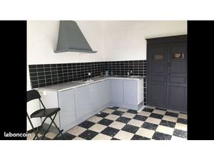 1/T2 36m2 terrasse jardinet LUYNES Aix en Provence