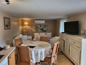Appartement meuble dans Villa 