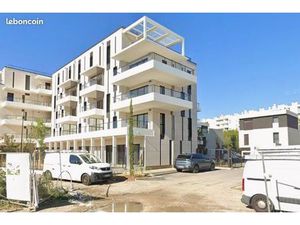 Grand box PMR électrifié avenue Alexandre Dumas 13008