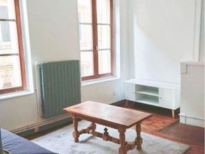 Loue studio F1 meublé 35m2 - Metz centre