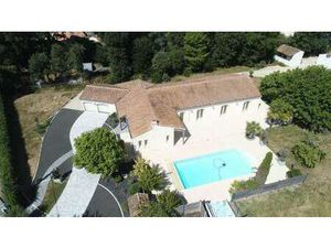 Maison de luxe à vendre à Nantes : 563 750€ | 200m²