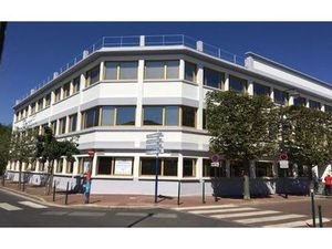 Prestigieux immeuble de rapport en location à Rueil-Malmaison  France