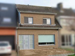Huis te koop in Ieper met 4 slaapkamers