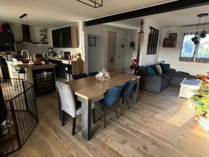 Vente maison 4 pièces  108.00m²  Saint