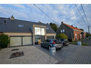 Huis te huur in Oosteeklo