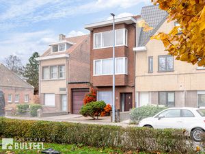 Huis te koop in Sint-Niklaas met 4 slaapkamers