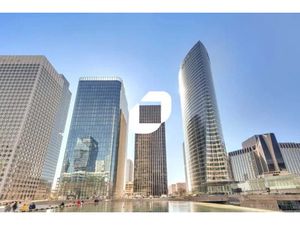 A LOUER  A TOUTE PROXIMITE DES TRANSPORTS