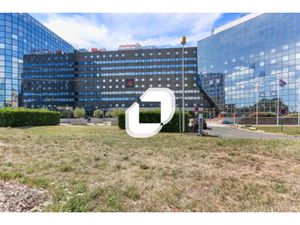 A LOUER  PROCHE COMMODITES