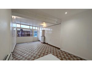 Local professionnel à louer AVALLON 2 pièce(s) 40m2 550€/mois HT/HC