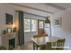 Charmante maisonnette de village entièrement rénové.