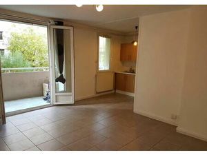 Location appartement 4 pièces 63 m² à Grenoble (38000)