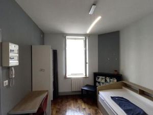 Location appartement 1 pièce 15 m² à Nancy (54000)