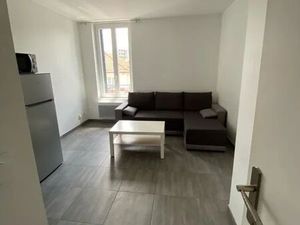 Location appartement 2 pièces 38 m² à Bron (69500)