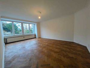 Appartement 2 ch - 850 € + 150 € (communs et chauffage)