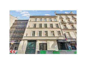 Location Bureau Paris 75008