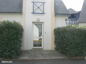 Studio Etudiant meublé face à l'IUT  proche ICAM