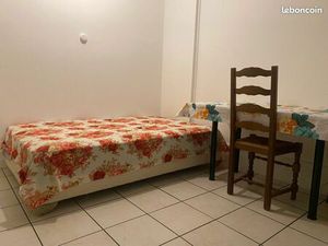 A louer proche gare rer c savigny sur orge