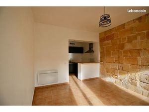 A louer  charmante échoppe de type T2 de 53 m2